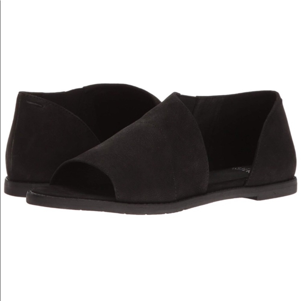Eileen Fisher dove nubuck flats